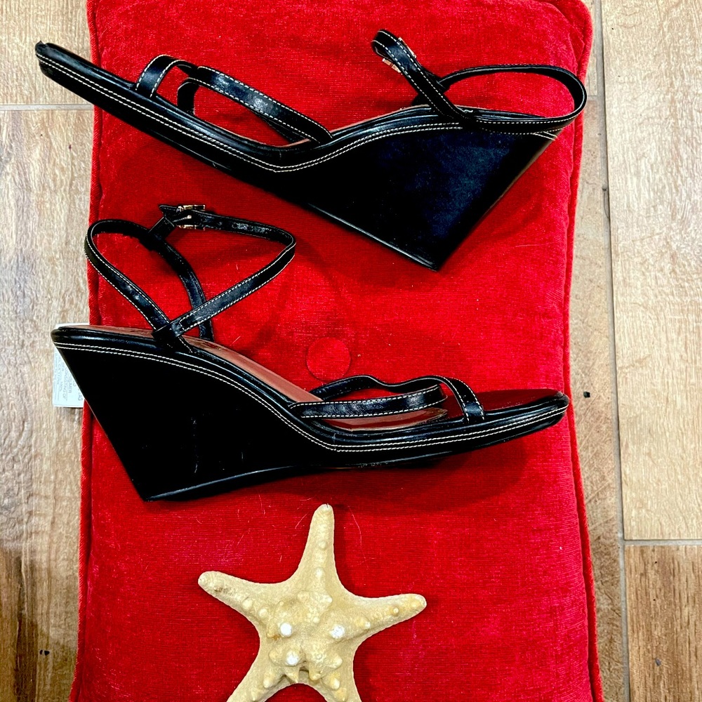 Size 8 wedges black leather with white stitches